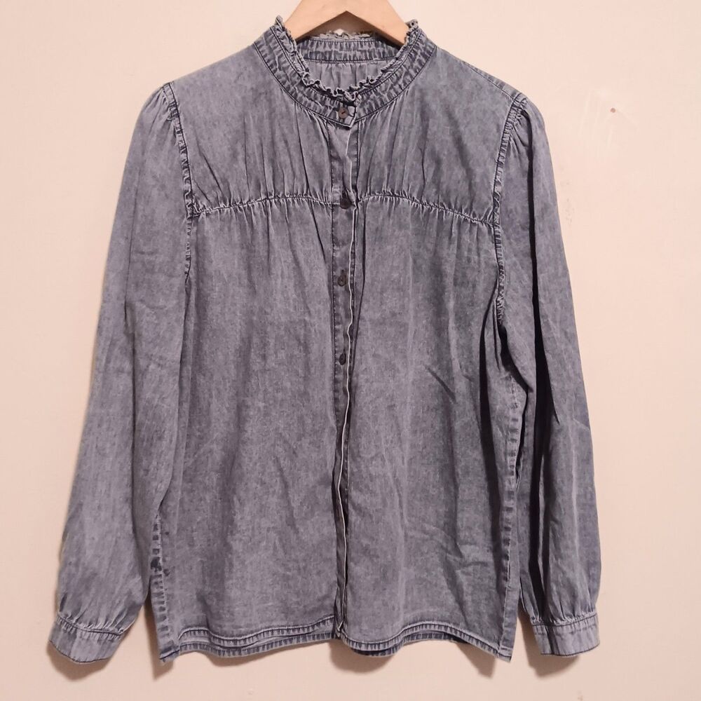 Unit Fashion Chambray Ruffle Mock Neck Blouse-Medium-Balloon Sleeve-Button Front